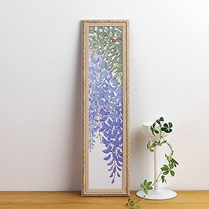 風に揺れる藤、花模様