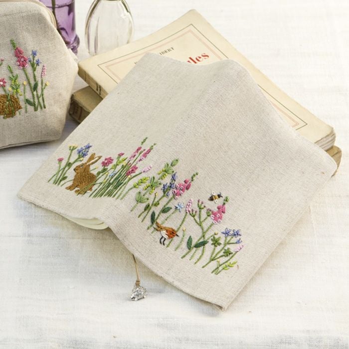 ブックカバー＜Rabbit＞ | リバティ 生地、編み物、刺繍、刺し子のこと