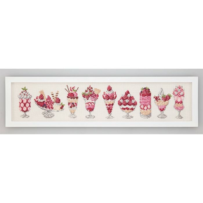 クロスステッチフレーム＜いちごパフェ＞