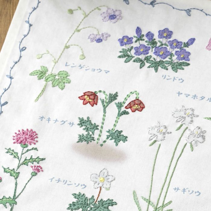 ステッチクロス＜山野草図鑑＞ | リバティ 生地、編み物、刺繍、刺し子