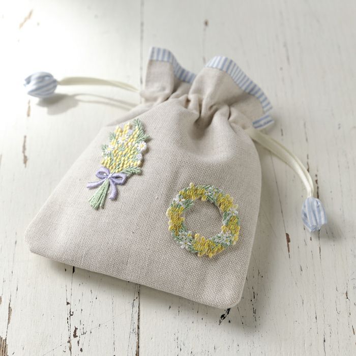 再値下げ！アルベロベロ♥️シワ加工チューリップ女の子刺繍入りベージュ半袖シャツ 刺しゅうワッペン＜ミモザ＞ | リバティ 生地、編み物、刺繍、刺し子の