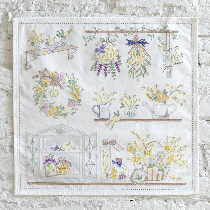 ステッチクロス＜薔薇の香りに誘われて＞ | リバティ 生地、編み物