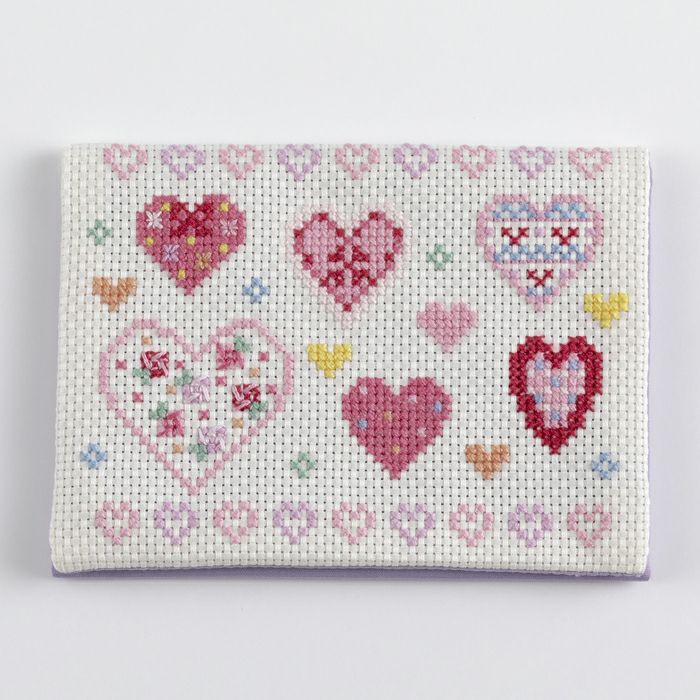 クロスステッチティッシュケース＜ハート＞ | リバティ 生地、編み物