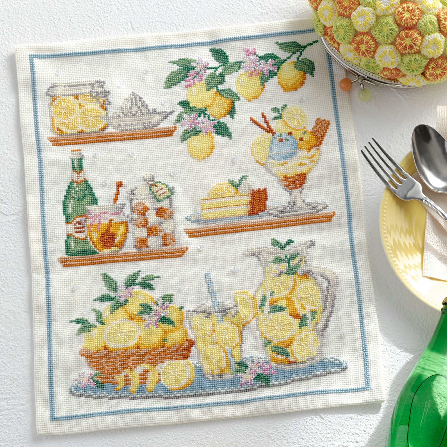 クロスステッチタペストリー＜レモン＞ | リバティ 生地、編み物、刺繍