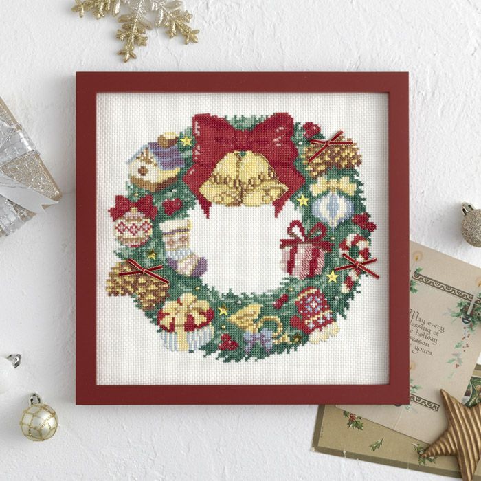クロスステッチフレーム＜クリスマスのデコレーションリース