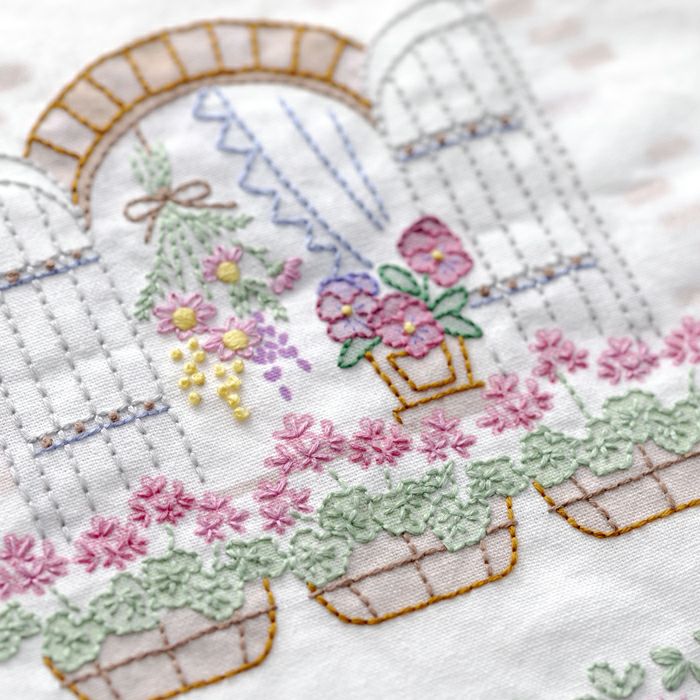 ステッチクロス＜花の香りに誘われて＞ | リバティ 生地、編み物、刺繍