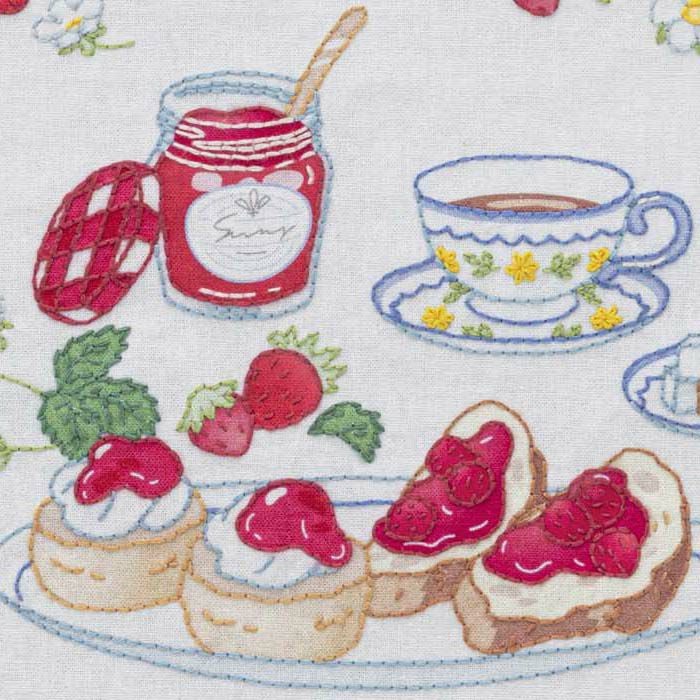 ステッチクロス＜Strawberry＞ | リバティ 生地、編み物、刺繍、刺し子