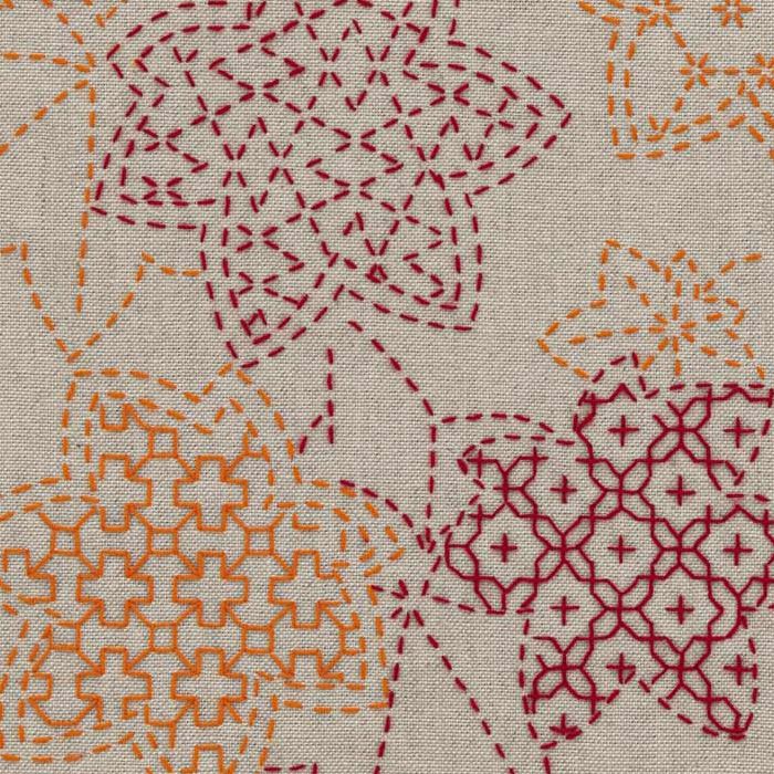 刺し子のクロス＜紅葉とリス＞ | リバティ 生地、編み物、刺繍、刺し子