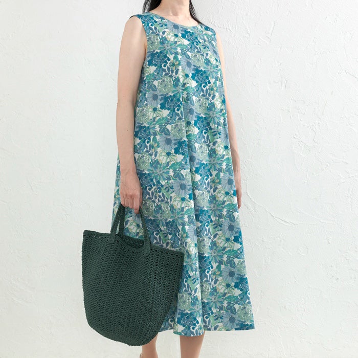 ノースリーブフレアーワンピース（型紙）の完成品イメージ