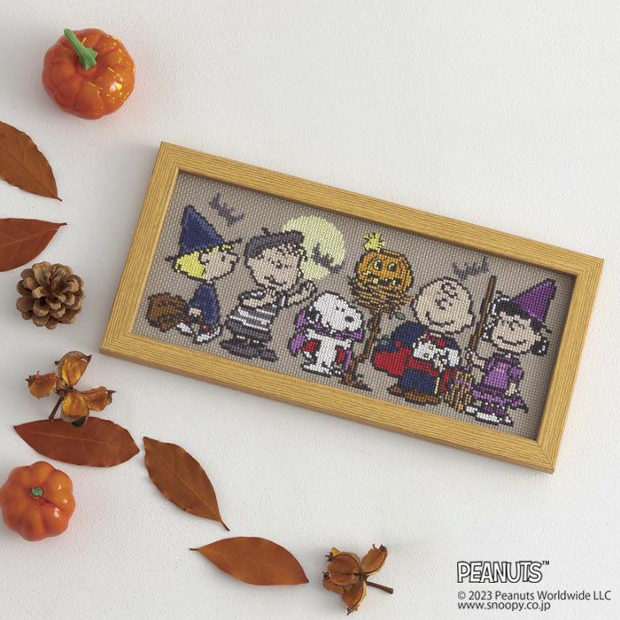 クロスステッチフレーム＜PEANUTS HALLOWEEN＞ | リバティ 生地