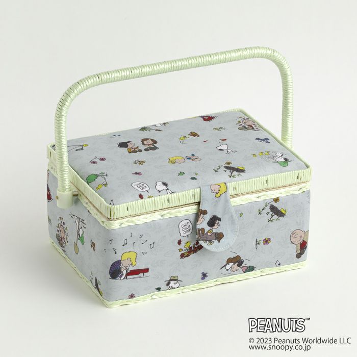 スライド式ソーイングボックス | リバティ 生地、編み物、刺繍、刺し子