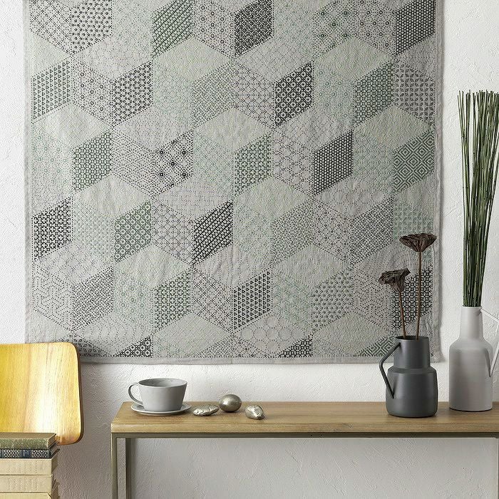 000000045618-01.jpg?size=m&w=