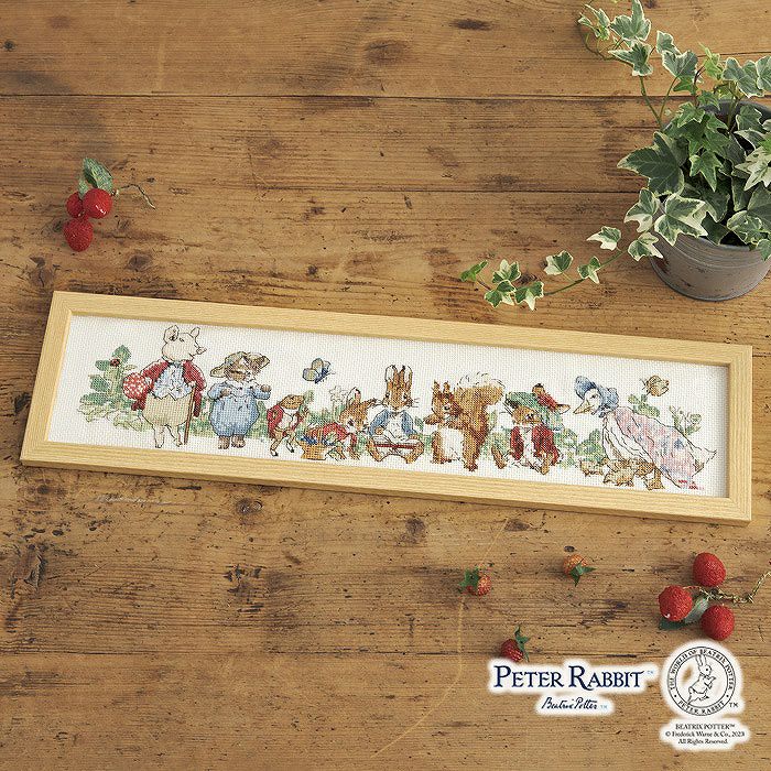 クロスステッチフレーム＜ピーターラビット（TM）～絵本のおはなしより