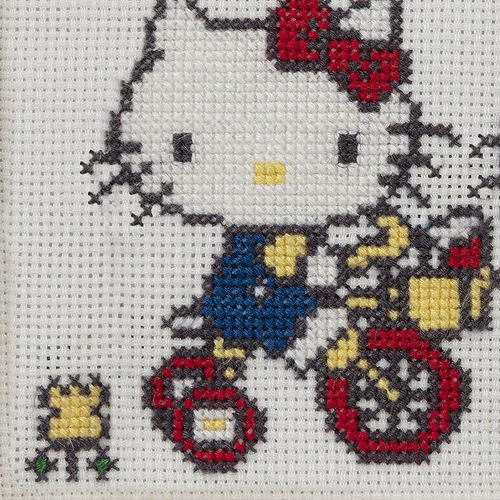 クロスステッチミニフレーム＜Hello Kitty & Hello Mimmy＞ | リバティ