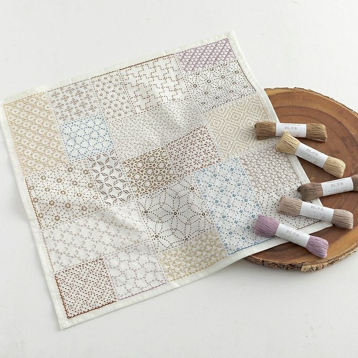 harudakeプレゼント】刺し子のマルチクロス＜やさしい色の四角模様