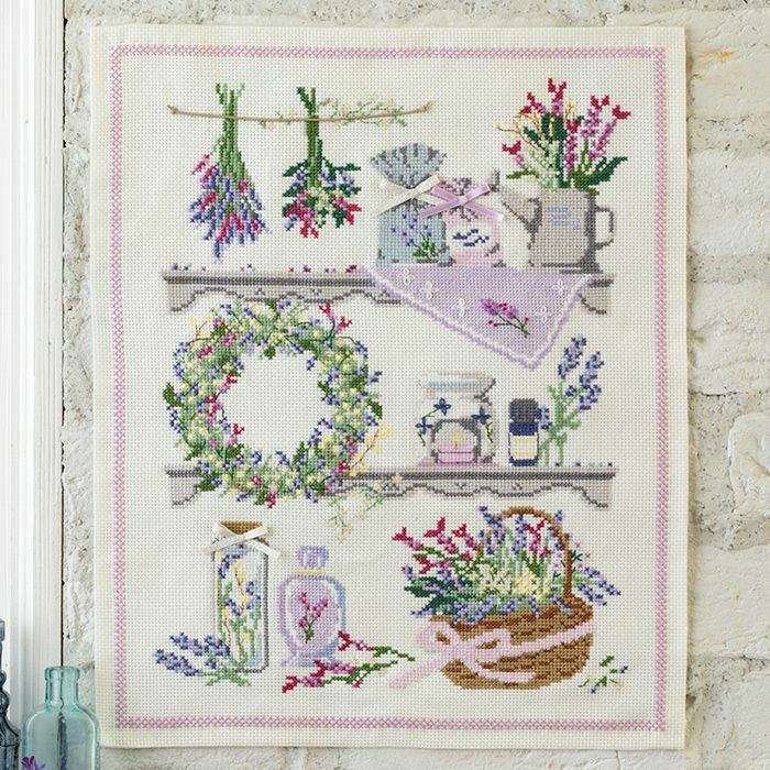 クロスステッチタペストリー＜ラベンダー＞