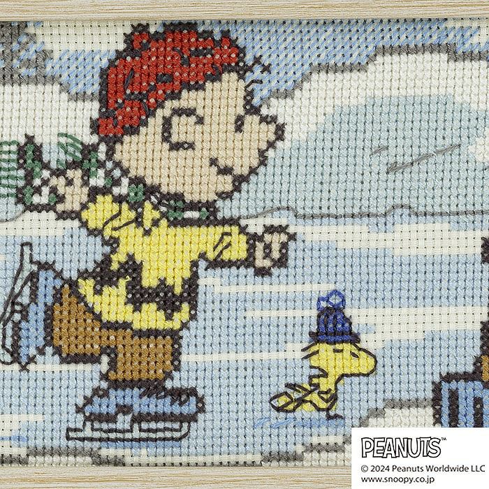 クロスステッチフレーム＜スヌーピーとアイススケート＞ | リバティ