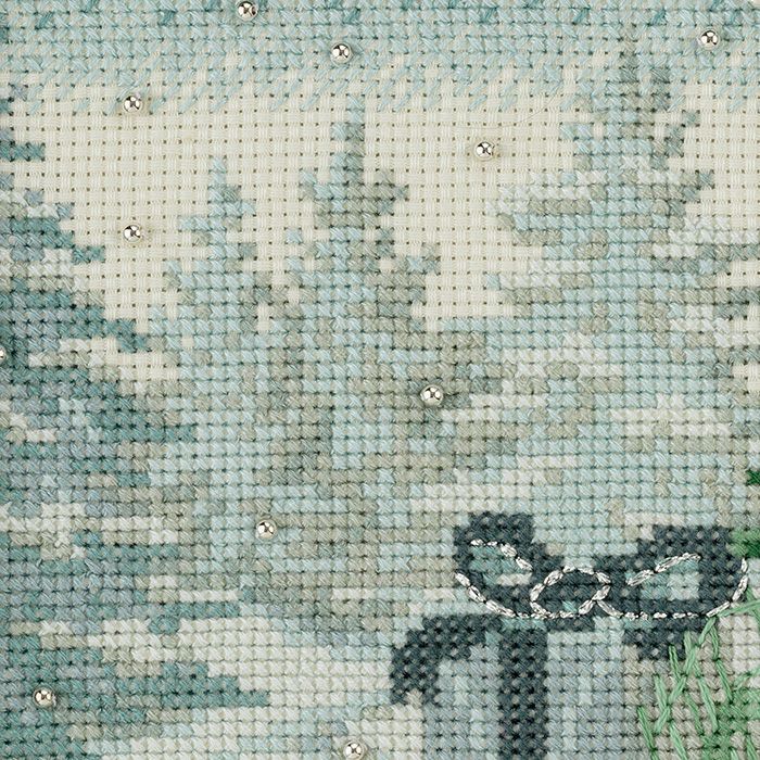 クロスステッチフレーム＜雪降る森の中で＞ | リバティ 生地、編み物