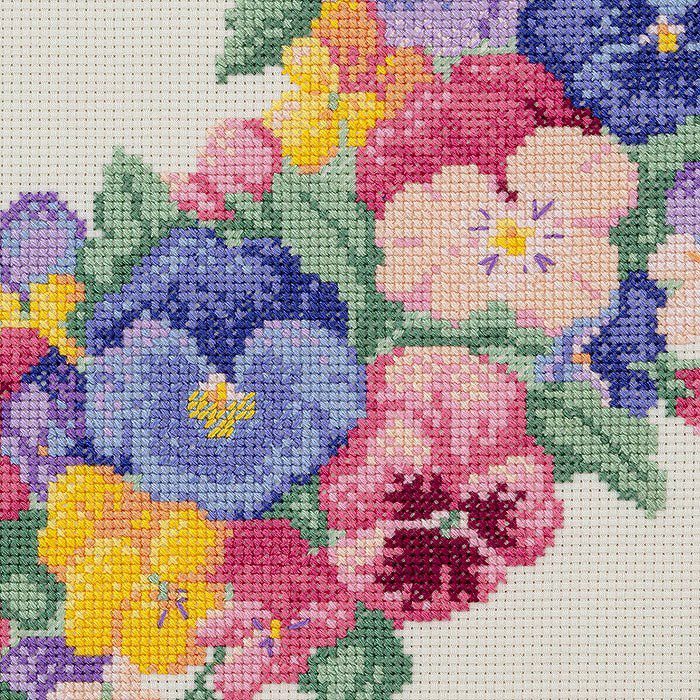 クロスステッチフレーム＜ビオラのリース＞ | リバティ 生地、編み物