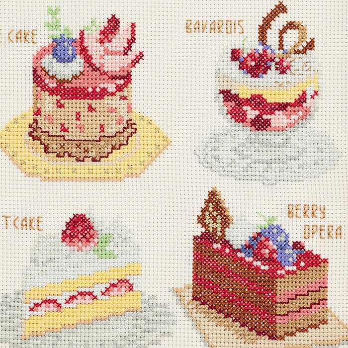 クロスステッチフレーム＜Strawberry sweets＞ | リバティ 生地