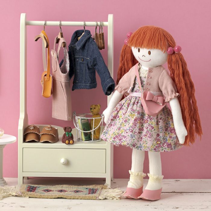 ドール用ハンガーラック | リバティ 生地、編み物、刺繍、刺し子のこと