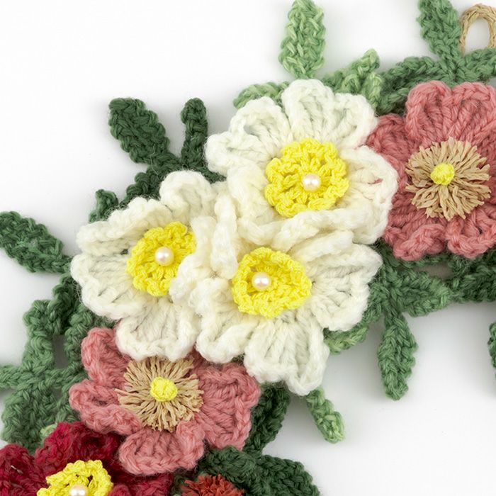 幸せのリース（編み物 材料セット） | リバティ 生地、編み物、刺繍