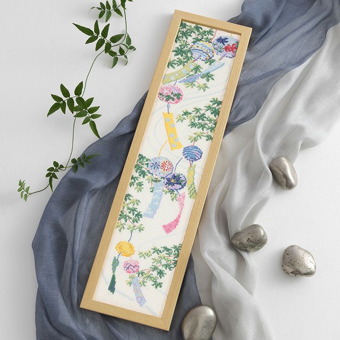 クロスステッチフレーム＜風鈴と青紅葉＞ | リバティ 生地、編み物