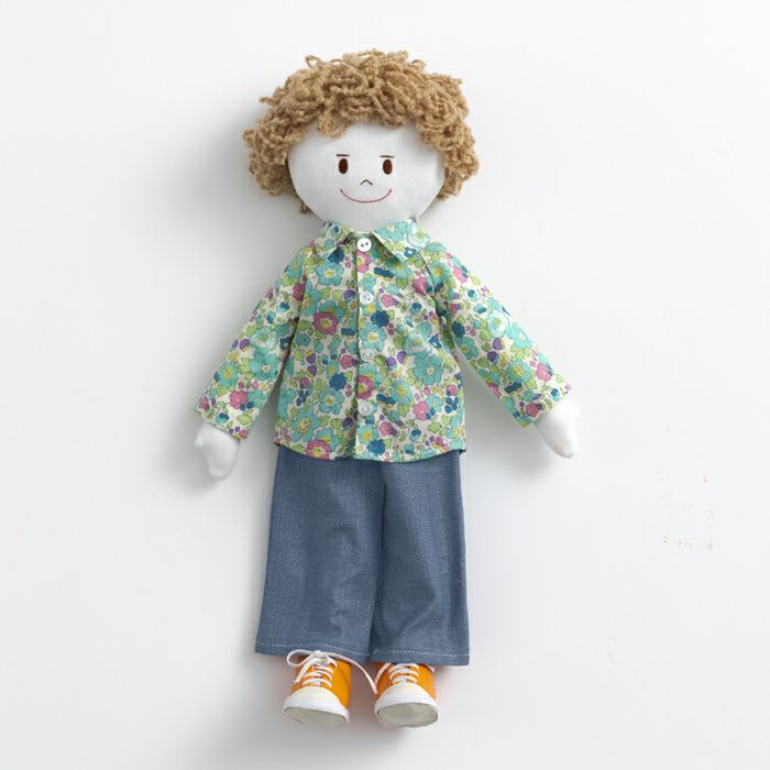 ドール＜ルイ＞＆ドレスセット | リバティ 生地、編み物、刺繍、刺し子