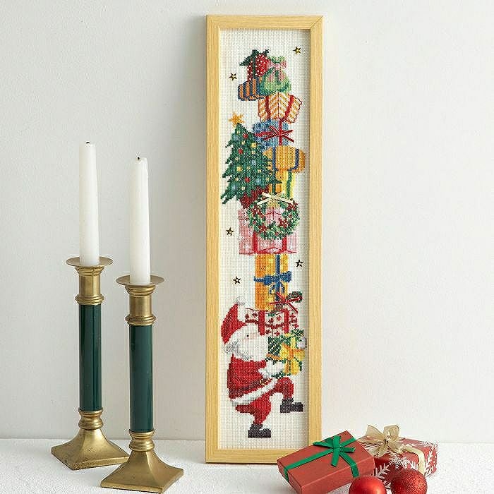 クロスステッチフレーム＜サンタからのプレゼント＞ | リバティ 生地