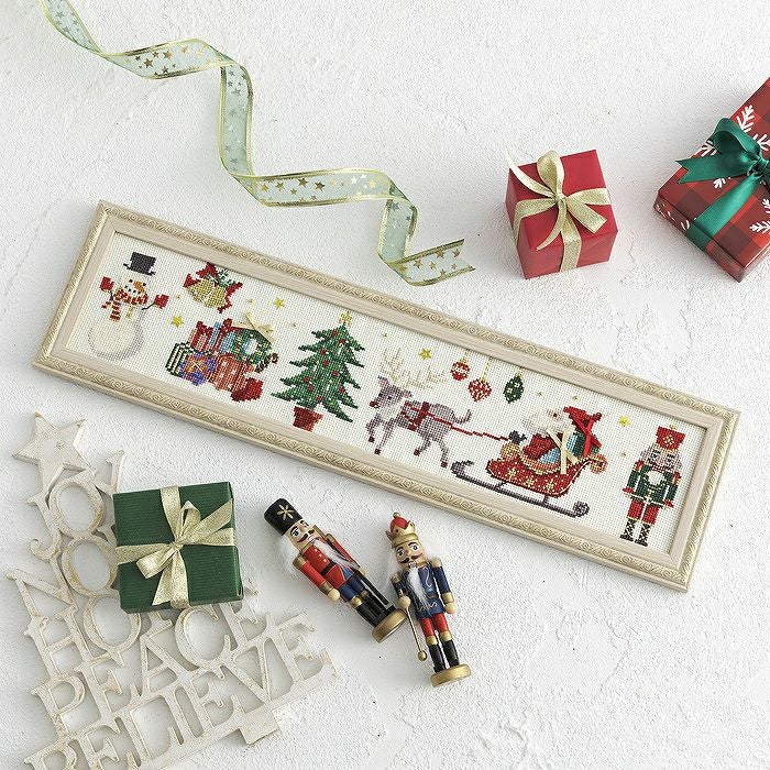 クロスステッチフレーム＜HAPPY HOLIDAYS～暖炉の明かり