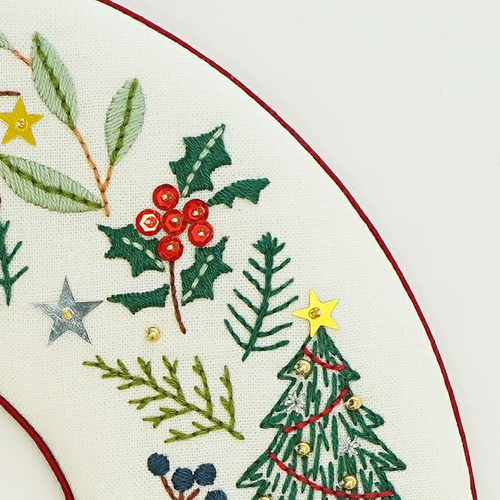リース＜クリスマスモチーフ＞ | リバティ 生地、編み物、刺繍、刺し子