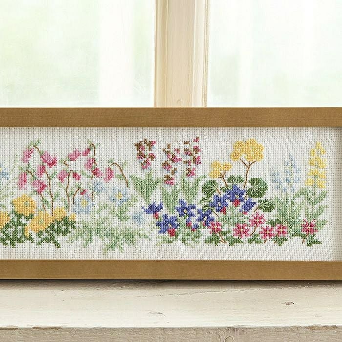 クロスステッチフレーム＜山野草＞ | リバティ 生地、編み物、刺繍
