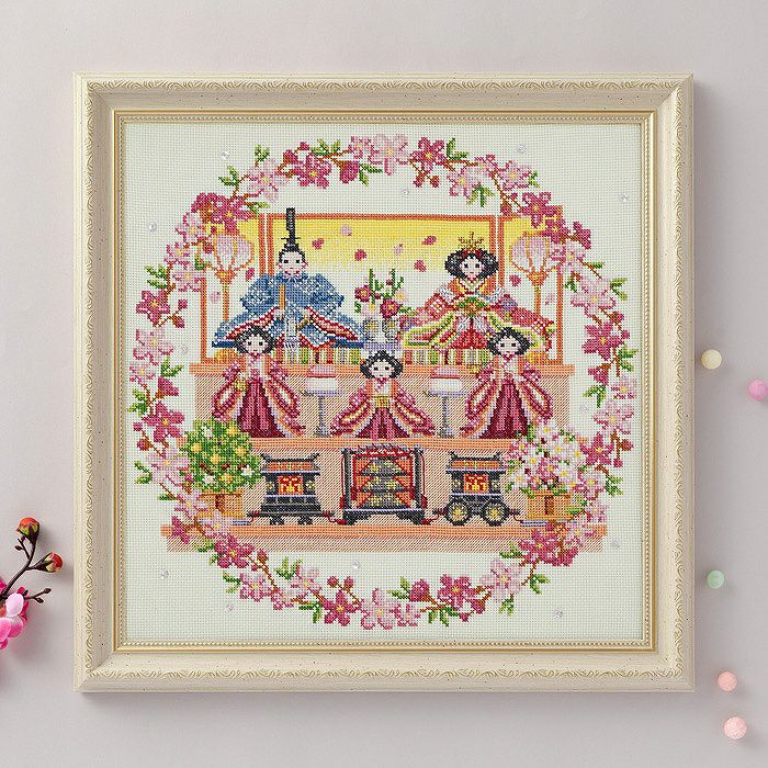クロスステッチフレーム＜花桃リースのお雛様＞ | リバティ 生地