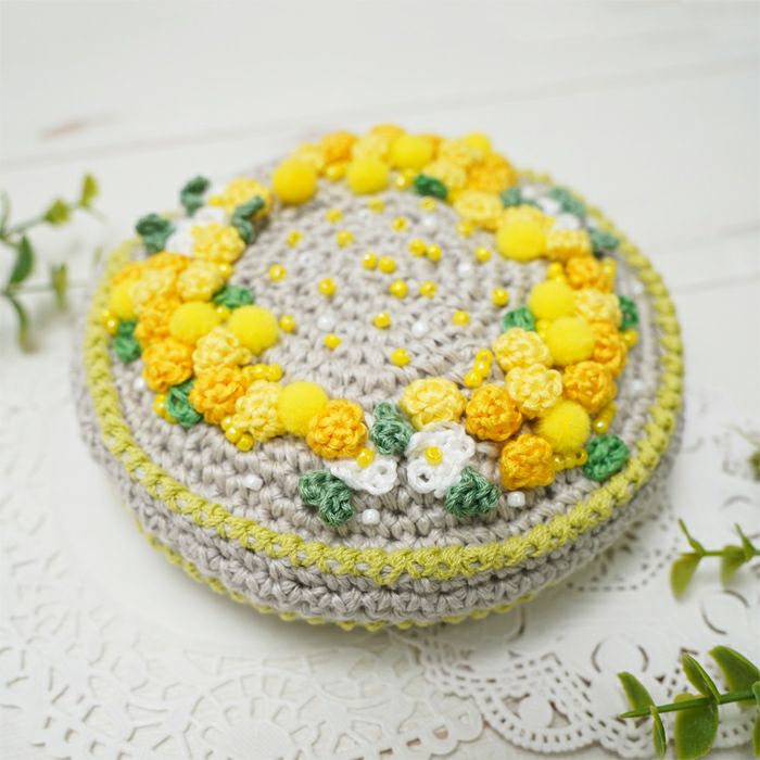 ミモザのポーチ（編み物 材料セット） | リバティ 生地、編み物、刺繍