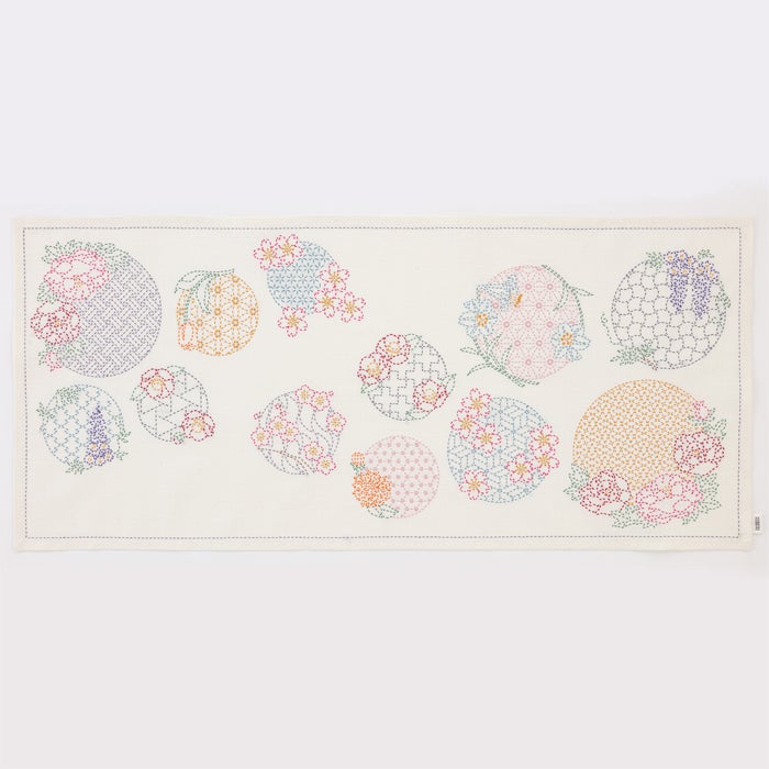 刺し子のテーブルセンター＜花物語＞ | リバティ 生地、編み物、刺繍