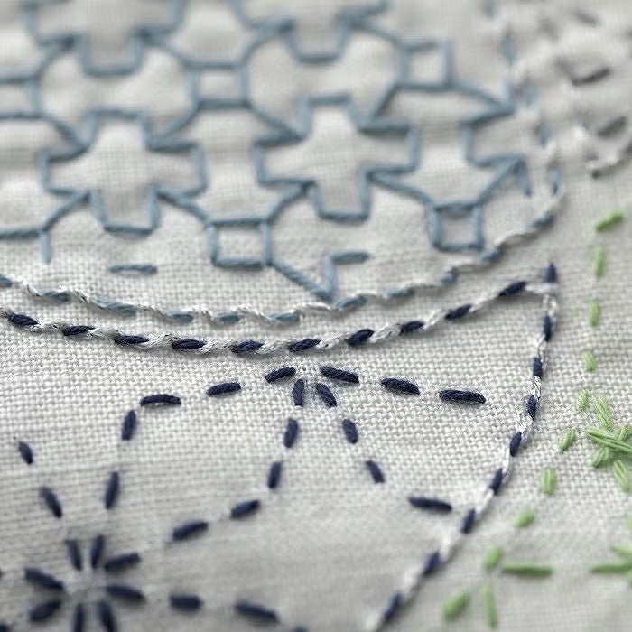 刺し子のマルチクロス＜形あわせ＞ | リバティ 生地、編み物、刺繍