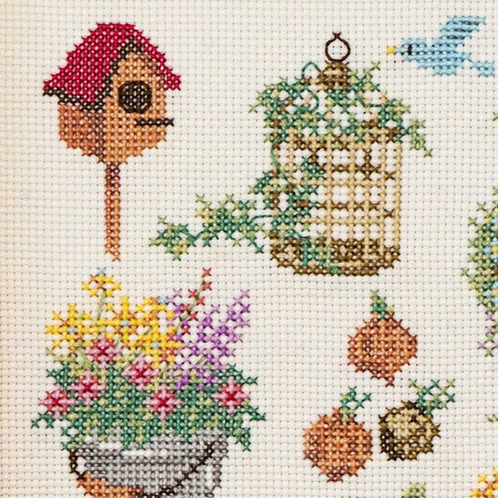クロスステッチフレーム＜My Garden＞ | リバティ 生地、編み物、刺繍