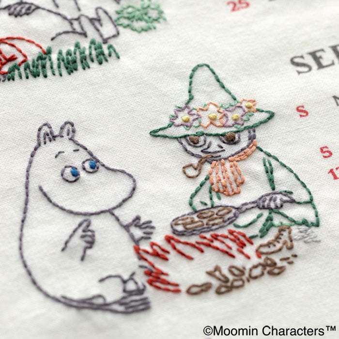 ムーミン カレンダー2027 | リバティ 生地、編み物、刺繍、刺し子の